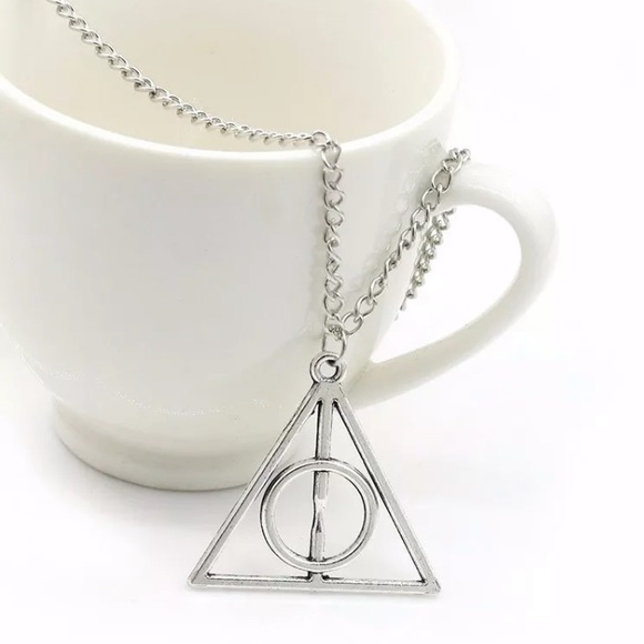 Harry Potter Deathly Hallows Silver Necklace - Picture 1 of 4